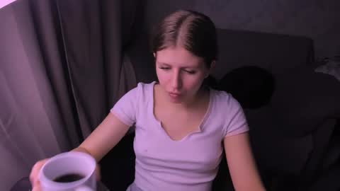 Snapshot of kirraa_ chatting on 7, 2, 2025 Kira online show from 7, 2, 2025