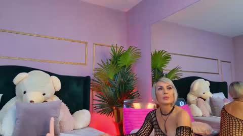 Kirra online show from 16, 11, 2025