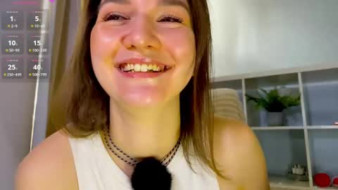 Snapshot of kissable_era chatting on 15, 4, 2026 call me Luna online show from 15, 4, 2026