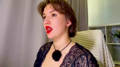 Snapshot of kissable_era chatting on 12, 7, 2026 call me Luna online show from 12, 7, 2026