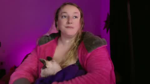 kissica online show from 3, 2, 2025