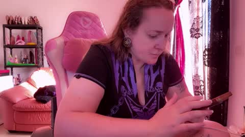 kissica online show from 11, 11, 2025