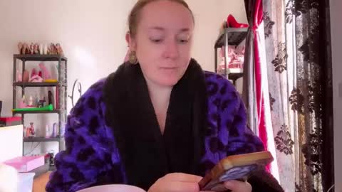 kissica online show from 25, 11, 2025