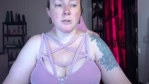 Snapshot of kissica chatting on 25, 7, 2026 kissica online show from 25, 7, 2026