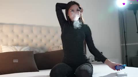 kissing33 online show from 22, 4, 2026