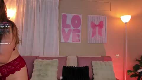 Snapshot of kissme_cutie chatting on 20, 9, 2025 Call me Nicolle online show from 20, 9, 2025