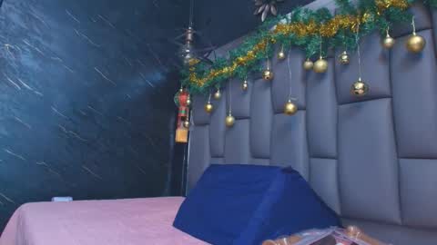 BELLA FLAME online show from 20, 12, 2025