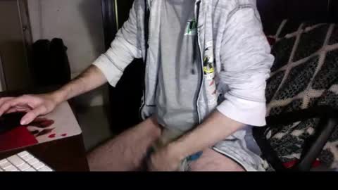 Snapshot of kissofbanned1983 chatting on 25, 11, 2025 kissofbanned1983 online show from 25, 11, 2025