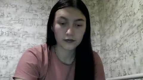 Snapshot of kiti_kitiss chatting on 14, 1, 2025 kiti_kitiss online show from 14, 1, 2025