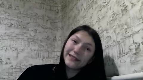 Snapshot of kiti_kitiss chatting on 15, 1, 2025 kiti_kitiss online show from 15, 1, 2025