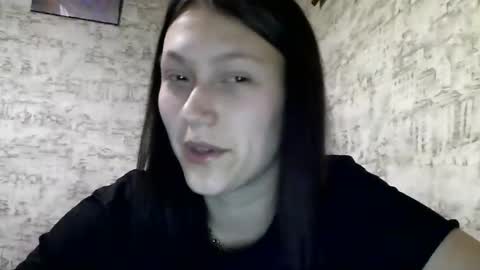 Snapshot of kiti_kitiss chatting on 8, 2, 2025 kiti_kitiss online show from 8, 2, 2025