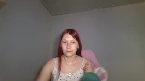 Snapshot of kiti_kitiss chatting on 18, 4, 2026 kiti_kitiss online show from 18, 4, 2026