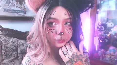 Ari Keimiwrights  online show from 19, 10, 2025