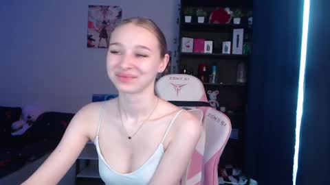 Snapshot of kitsuneyx chatting on 27, 5, 2026 kitsuneyX online show from 27, 5, 2026