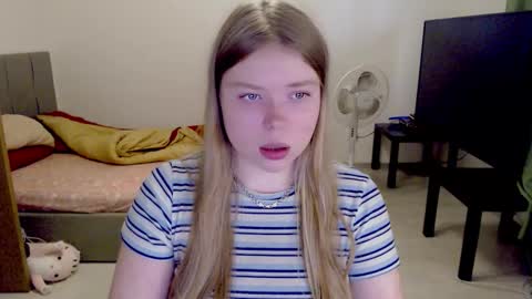 Jennyblonde and Emmabrunette online show from 14, 10, 2025