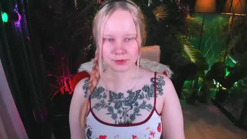 kittenxoann online show from 28, 4, 2026