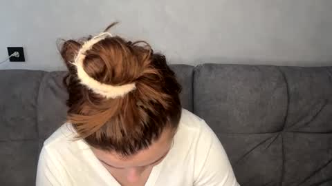 Ellaiza online show from 3, 4, 2026