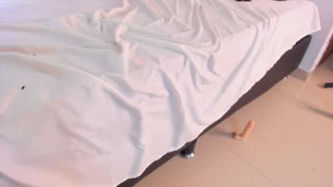 kitty430_ online show from 1, 2, 2025