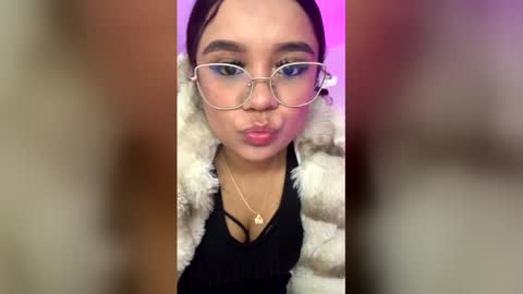 kitty914_ online show from 5, 5, 2026