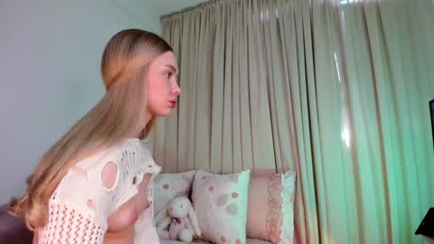 sophie online show from 21, 11, 2025