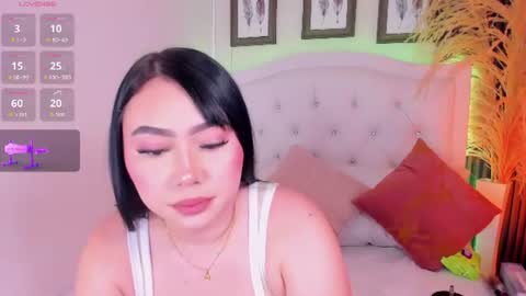 Snapshot of kitty_blueee chatting on 10, 6, 2026 kitty online show from 10, 6, 2026
