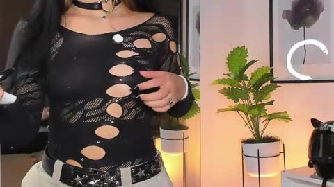 Snapshot of kitty_eliffe chatting on 7, 5, 2026 kitty online show from 7, 5, 2026