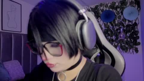 Snapshot of kitty_gang chatting on 30, 4, 2026 Camila online show from 30, 4, 2026