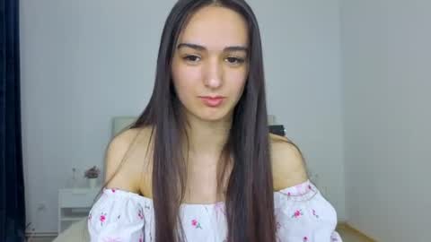 Elena online show from 20, 6, 2026