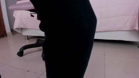 Kitty online show from 27, 12, 2024