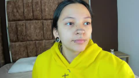 Snapshot of kitty_ravee chatting on 19, 9, 2025 Kitty Rave online show from 19, 9, 2025