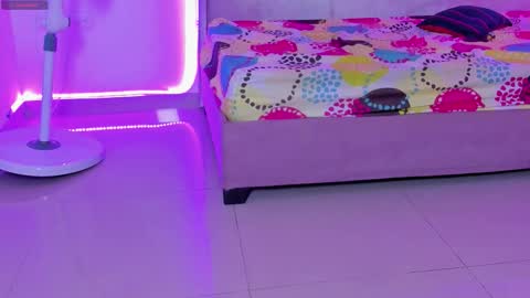 kitty_violet11 online show from 17, 2, 2026