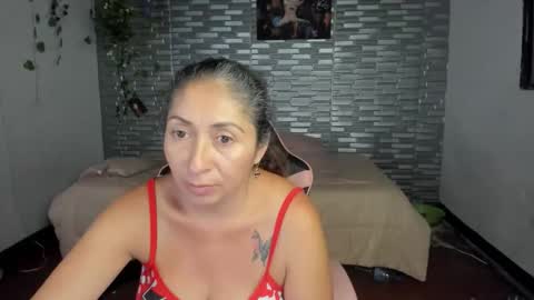 Snapshot of kitty_violet_ chatting on 13, 9, 2025 violet online show from 13, 9, 2025