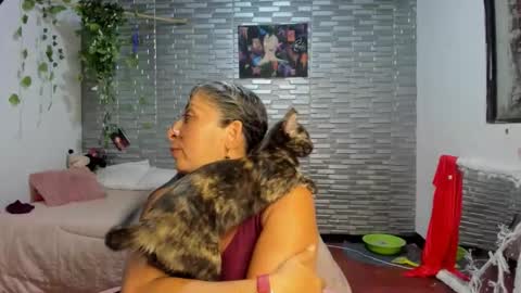 Snapshot of kitty_violet_ chatting on 22, 9, 2025 violet online show from 22, 9, 2025
