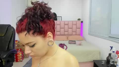 Snapshot of kittycute_cg chatting on 8, 1, 2025 Jenn online show from 8, 1, 2025