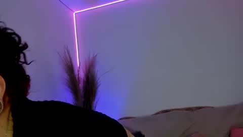 Snapshot of kittycute_cg chatting on 14, 1, 2025 Jenn online show from 14, 1, 2025