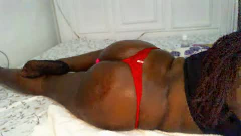 kittyebonyqueen online show from 5, 1, 2025