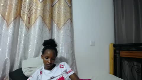 Snapshot of kittyfay_ chatting on 2, 5, 2026 Fay online show from 2, 5, 2026