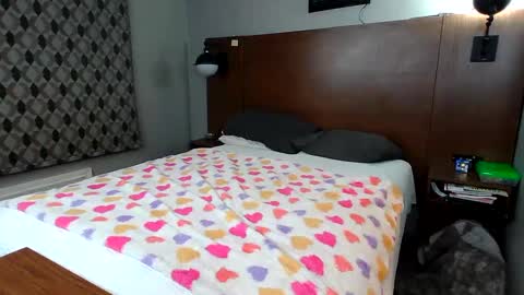 kittykat 1999 online show from 24, 2, 2025