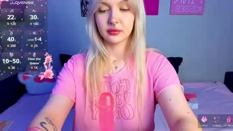 kittykendall online show from 4, 8, 2026