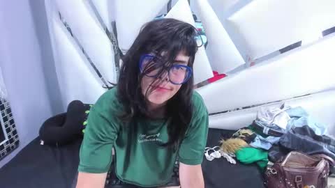 kittylovely  online show from 20, 1, 2025