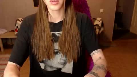 Snapshot of kittylovemoon chatting on 30, 3, 2026 KittyloveMoon online show from 30, 3, 2026