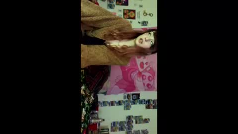 Snapshot of kittyme0ws chatting on 16, 12, 2025 kitty online show from 16, 12, 2025