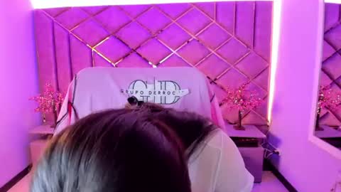 Snapshot of kittypinky01 chatting on 16, 7, 2026 Sarah online show from 16, 7, 2026