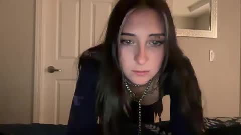 Snapshot of kittypurr79 chatting on 19, 12, 2024 kittypurr79 online show from 19, 12, 2024