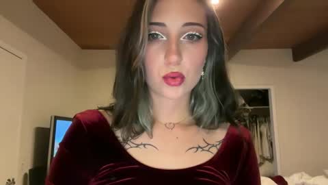 Snapshot of kittypurr79 chatting on 26, 12, 2024 kittypurr79 online show from 26, 12, 2024