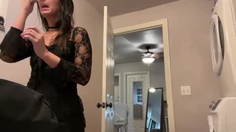 Snapshot of kittypurr79 chatting on 2, 10, 2025 kittypurr79 online show from 2, 10, 2025