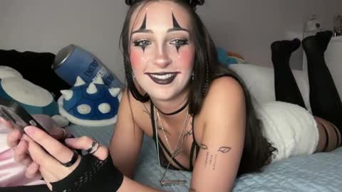 Snapshot of kittypurr79 chatting on 4, 10, 2025 kittypurr79 online show from 4, 10, 2025