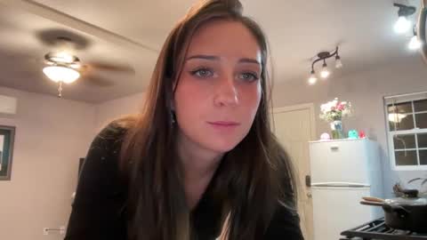 Snapshot of kittypurr79 chatting on 9, 10, 2025 kittypurr79 online show from 9, 10, 2025