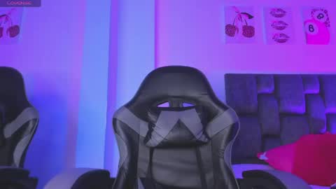 kitty online show from 27, 4, 2026