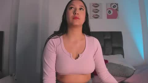 Snapshot of kittystar18 chatting on 6, 6, 2026 kitty online show from 6, 6, 2026